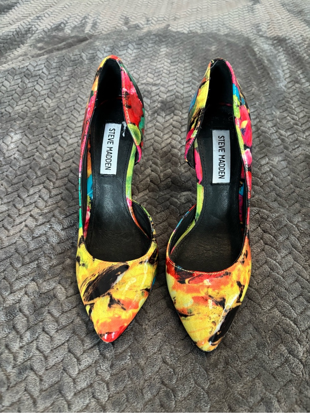 Steve Madden Multicolor Floral Pointed-Toe Pumps